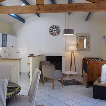 度假居 Maison Charmante 6 Pers, Jardin Clos, Tv Et Wifi, Proche Commerces Et Plage, Petit Chien Accepte. - Fr-1-224b-165 *