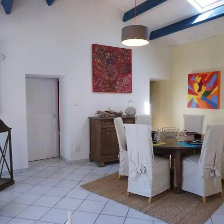 Maison Charmante 6 Pers, Jardin Clos, Tv Et Wifi, Proche Commerces Et Plage, Petit Chien Accepté. - Fr-1-224b-165