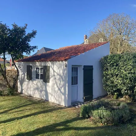 Maison Charmante 6 Pers, Jardin Clos, Tv Et Wifi, Proche Commerces Et Plage, Petit Chien Accepte. - Fr-1-224b-165 度假居