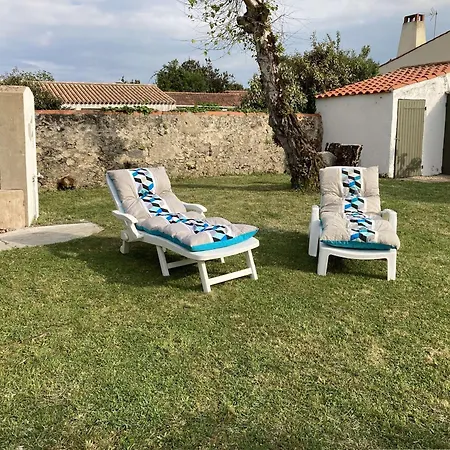 Maison Charmante 6 Pers, Jardin Clos, Tv Et Wifi, Proche Commerces Et Plage, Petit Chien Accepté. - Fr-1-224b-165 Hébergement de vacances *