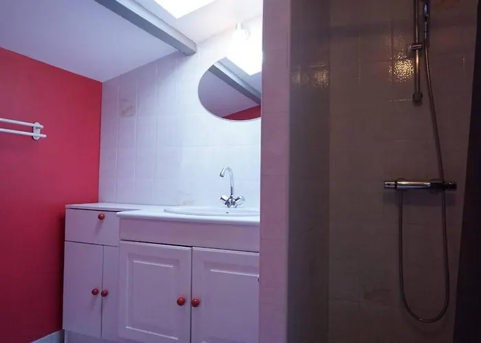 Maison Charmante 6 Pers, Jardin Clos, Tv Et Wifi, Proche Commerces Et Plage, Petit Chien Accepte. - Fr-1-224b-165 * L'Epine (Vendee)